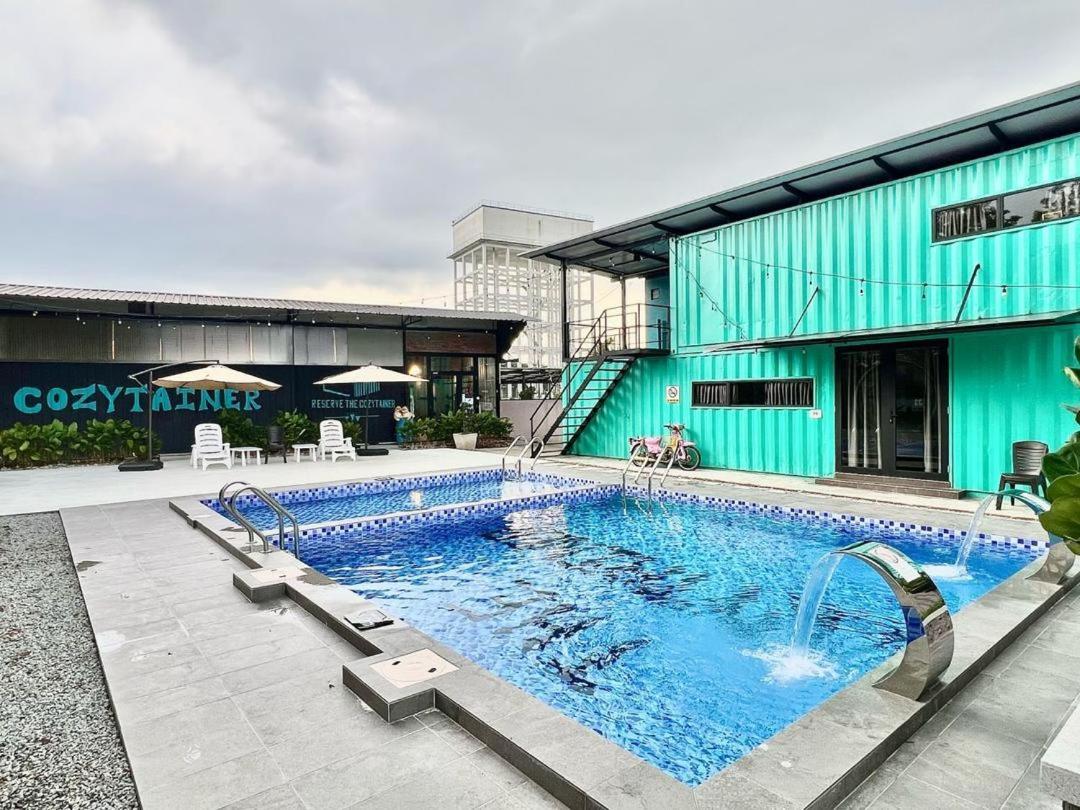 The Cozytainer Hotel Taiping Exterior foto