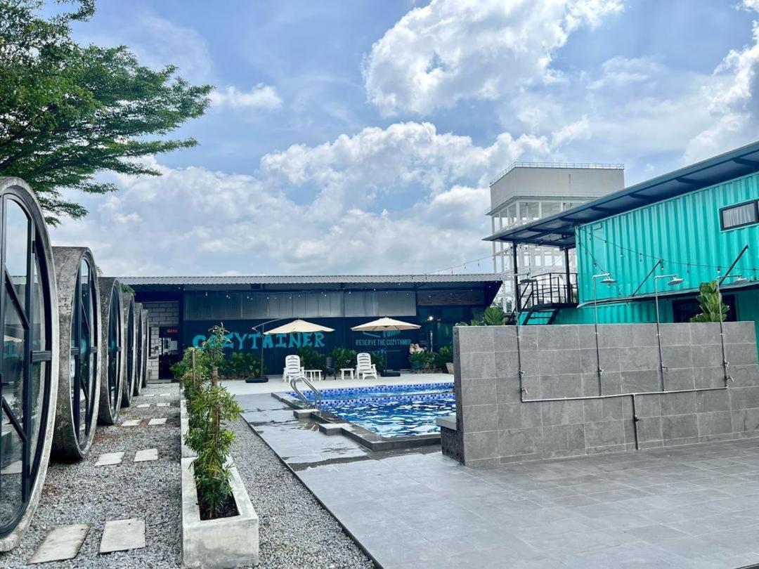 The Cozytainer Hotel Taiping Exterior foto